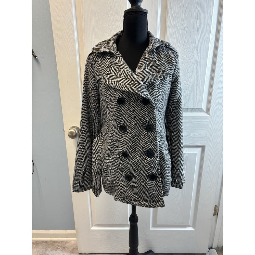 Y2K Bongo Black And White Coat Medium